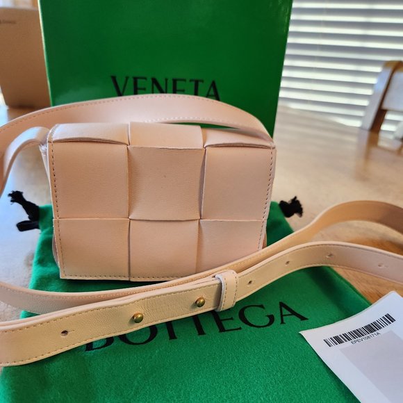 RARE Bottega Veneta Mini Cassette handbag - Picture 2 of 4